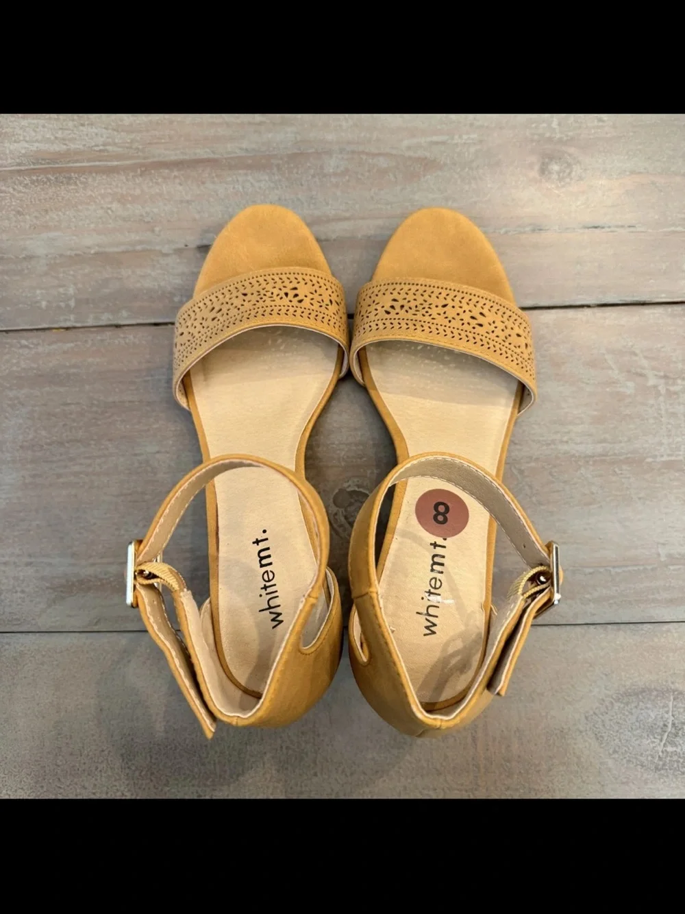 White Mountain Eileen Mustard Faux Suede Chunky Block Heel Ankle Buckle 8